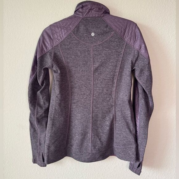 Lululemon Rebel Runner Jacket Purple Camo Embossed Sz 8 Athleisure Outdoor Gym - Picture 6 of 6